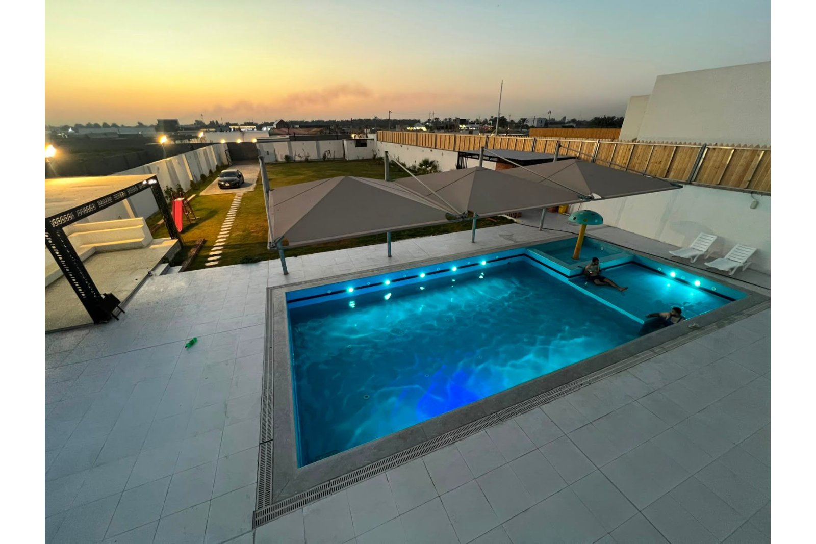 Property main photo