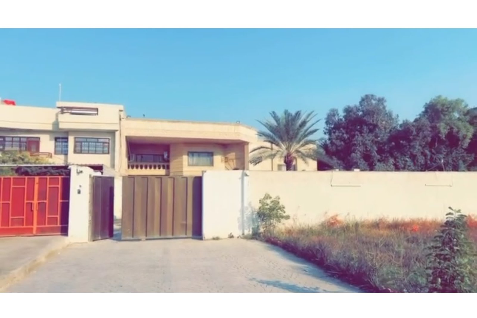 Property main photo